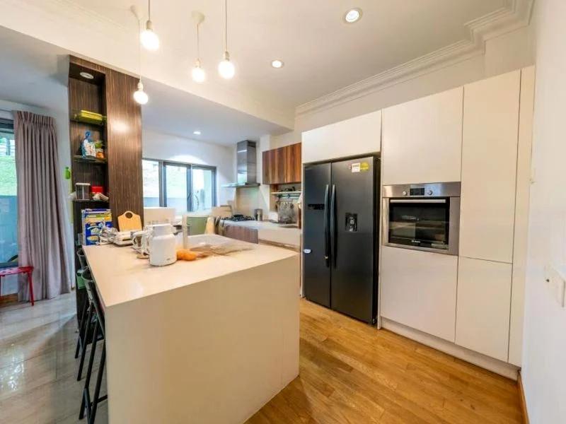4 Bed Semi-Detached House (Landed) for Sale in  Watten Estate - Image 6